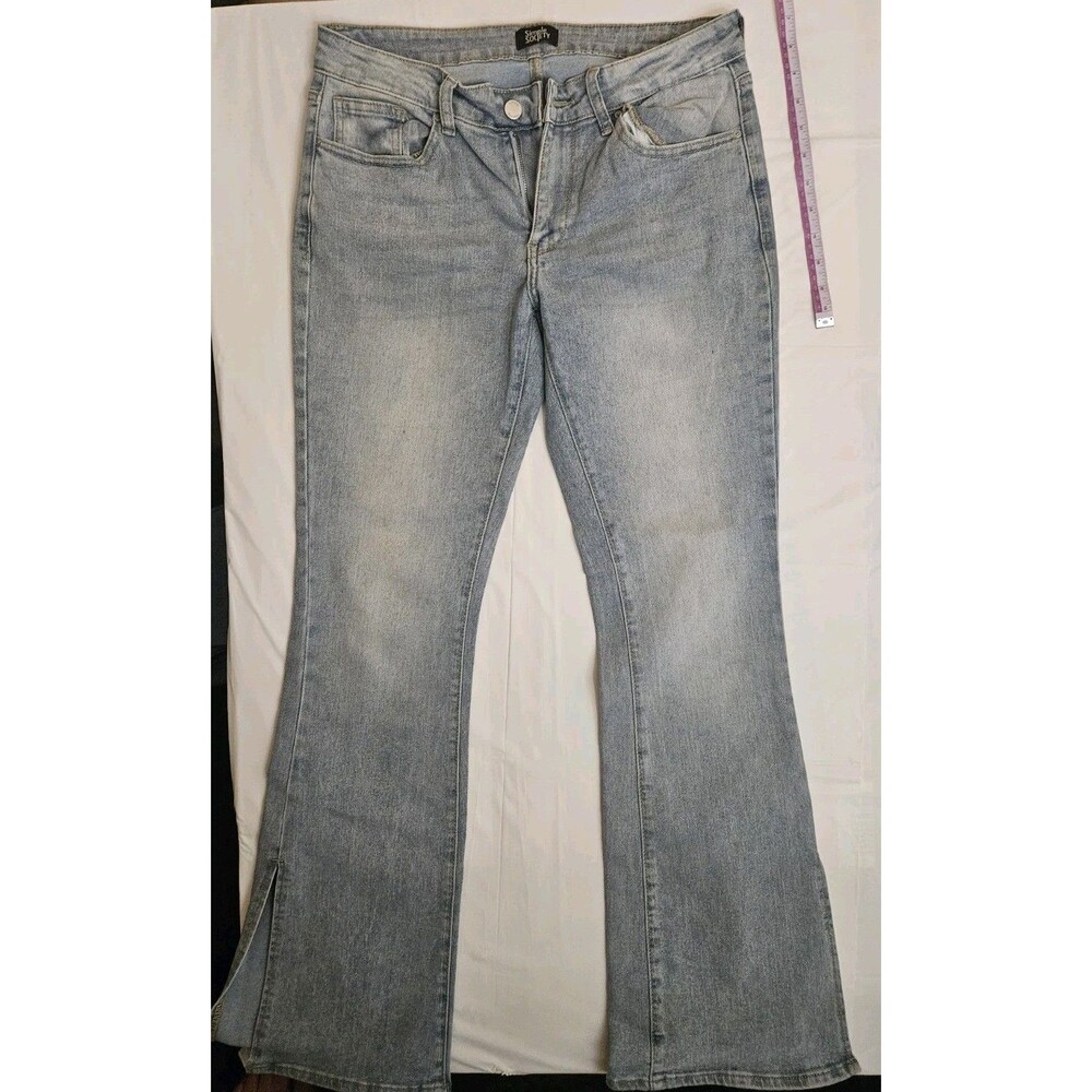 Simple Society Women’s Flared Jeans Light Blue Light Wash Denim Pockets Button